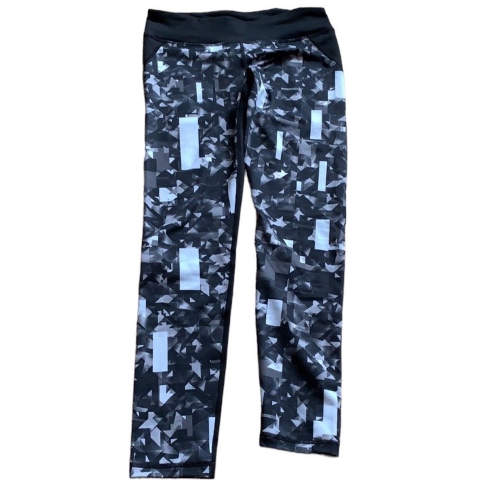 🏃♀️3/$10! Under Armour Womens Fitted Black & White Heatgear Leggings - Picture 1 of 9